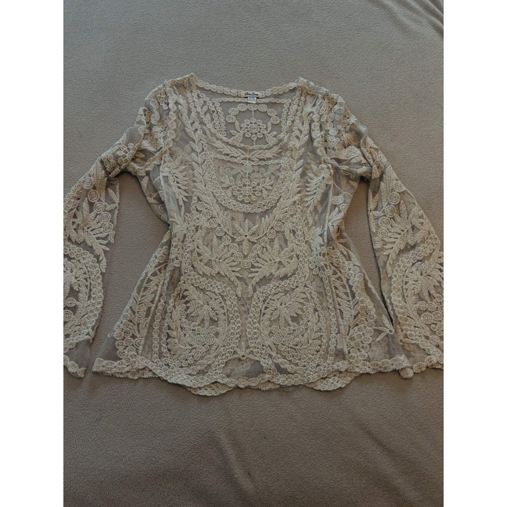 Soho Girls Sheer Embroidered Lace Top Ivory Boho Festival Long Sleeve Blouse OS